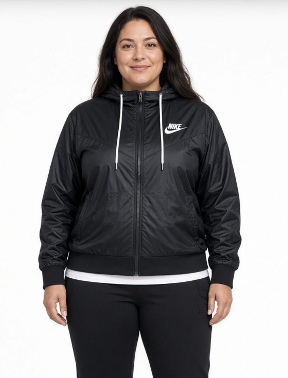 Nike Women’s Black Nylon Windrunner Hooded Lightweight Jacket Windbreaker XL